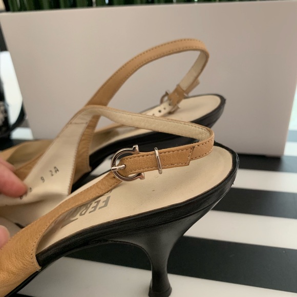 COPY - Salvatore Ferragamo Cap Toe Slingback - Picture 4 of 6